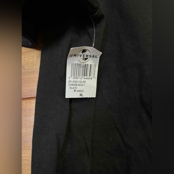 Universal Studios Jurassic Park Color Changing T-Shirt Adult Size XL New - Picture 3 of 5